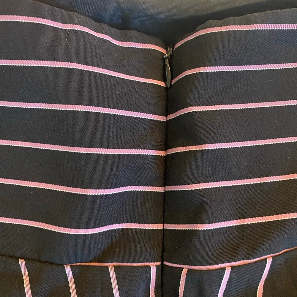 Y2K Bebe black and pink pinstripe skirt - Picture 5 of 9